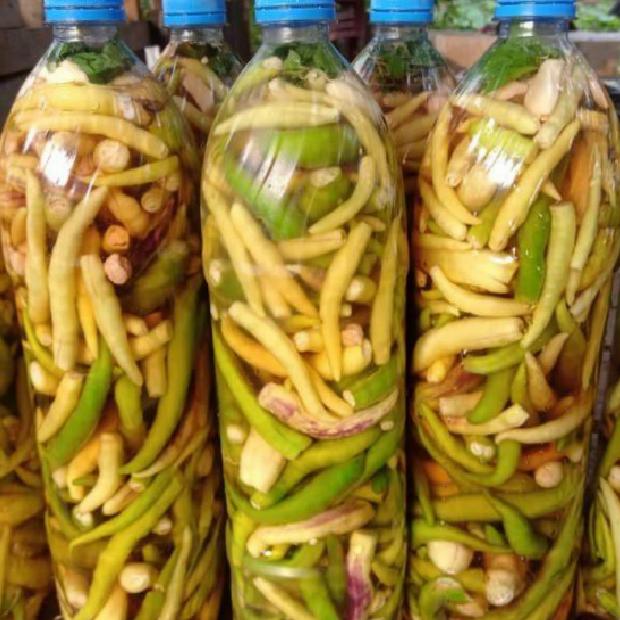 Kışa Hazır: Evde Salatalık Turşusu Yapımının Püf Noktaları ve Adımları