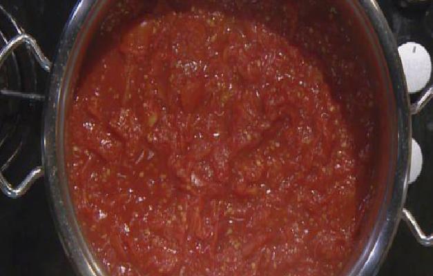 DOMATES SOS KONSERVESİ TARİFİ