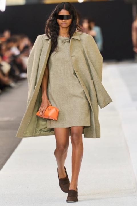 MM6 Maison Margiela: Via della Spiga’da Sokak Modasının Yeni Haliyle İlkbahar/Yaz 2026