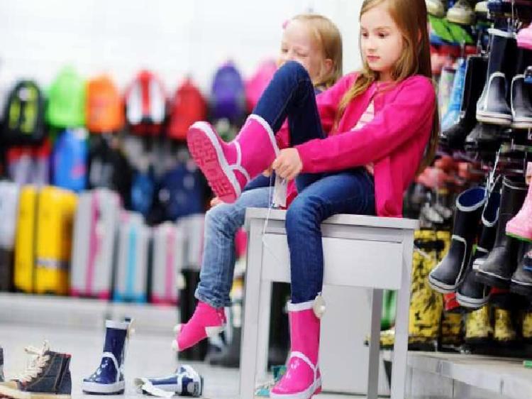 Okul Dönüş Şıklığında Ayakkabı Seçiminin Ayak Sağlığına Etkisi: Uzmanlardan Tavsiyeler