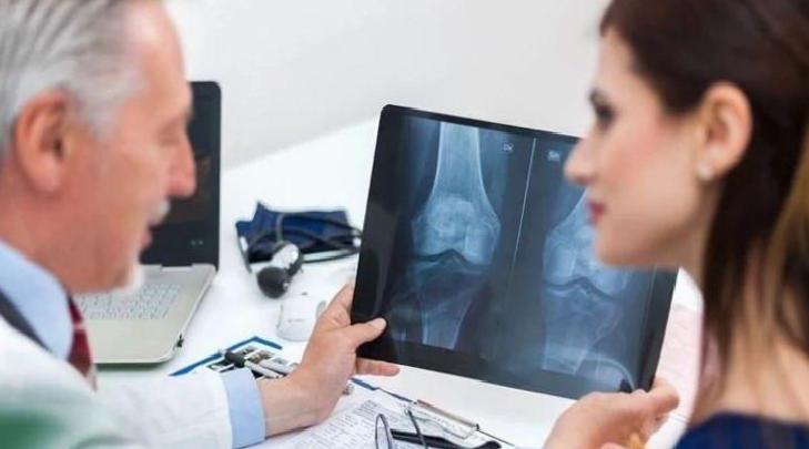 Paratiroid Bezleri ve Sağlık: Halsizlikten Taşa Yol Açan Mercek