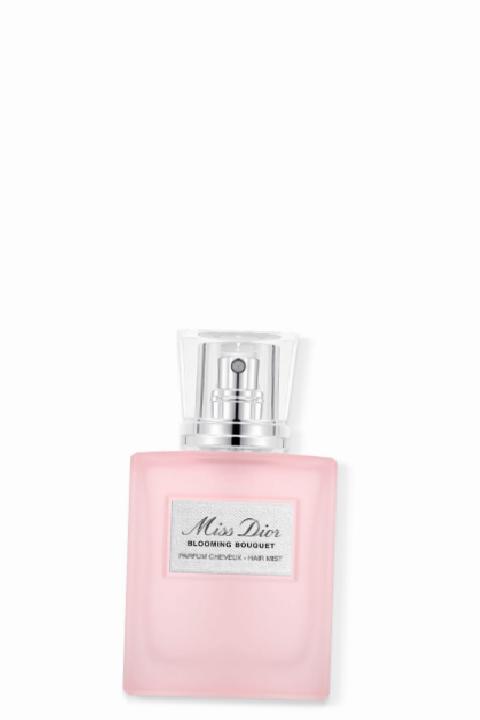 Saç Parfümleri: Koku Deneyimini Saça Taşıyan Yeni Bir Trend