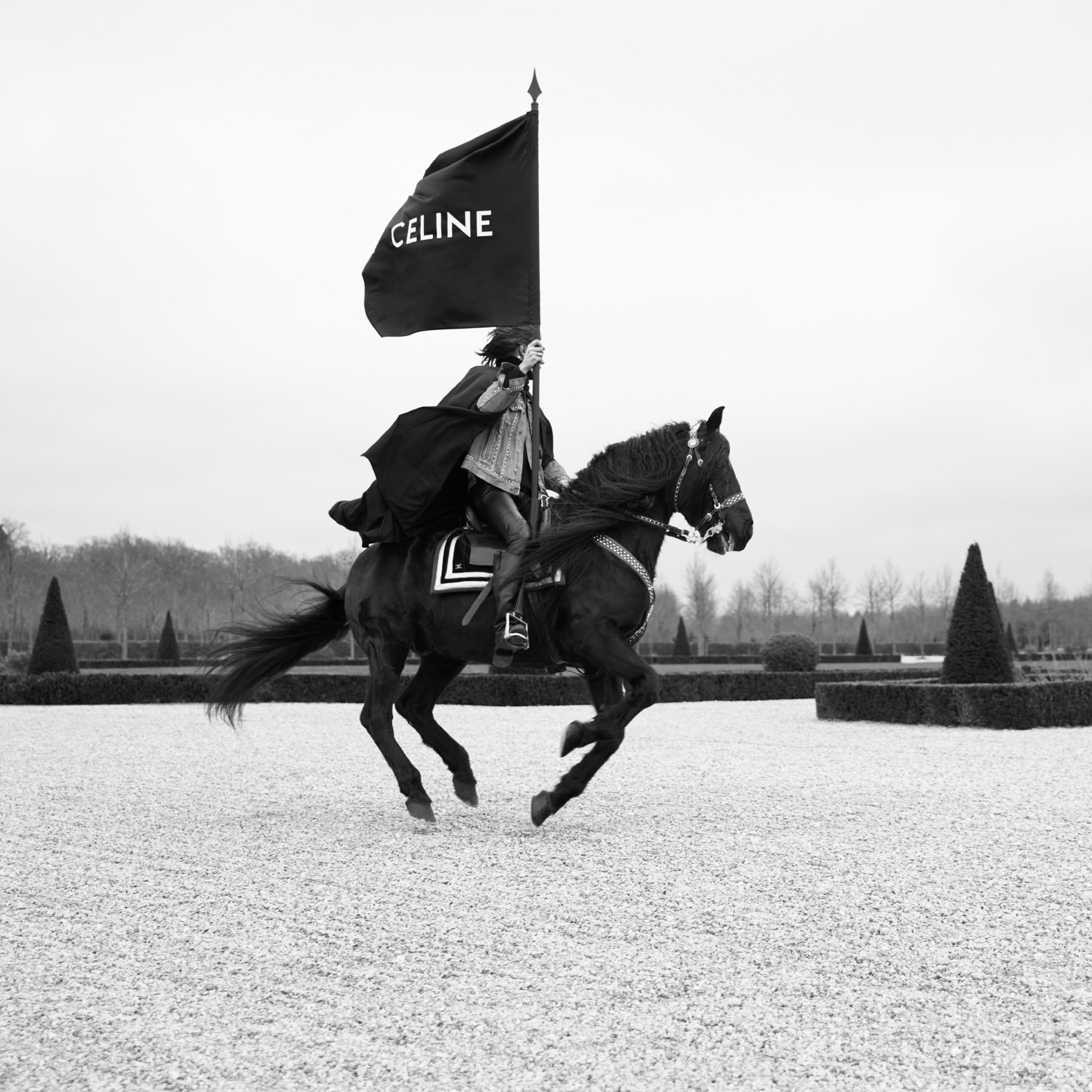 Slimane’ın Gözü Kırpmıyor: Celine’de Estetik Liderliği Tartışması ve Geçmişin İzleri