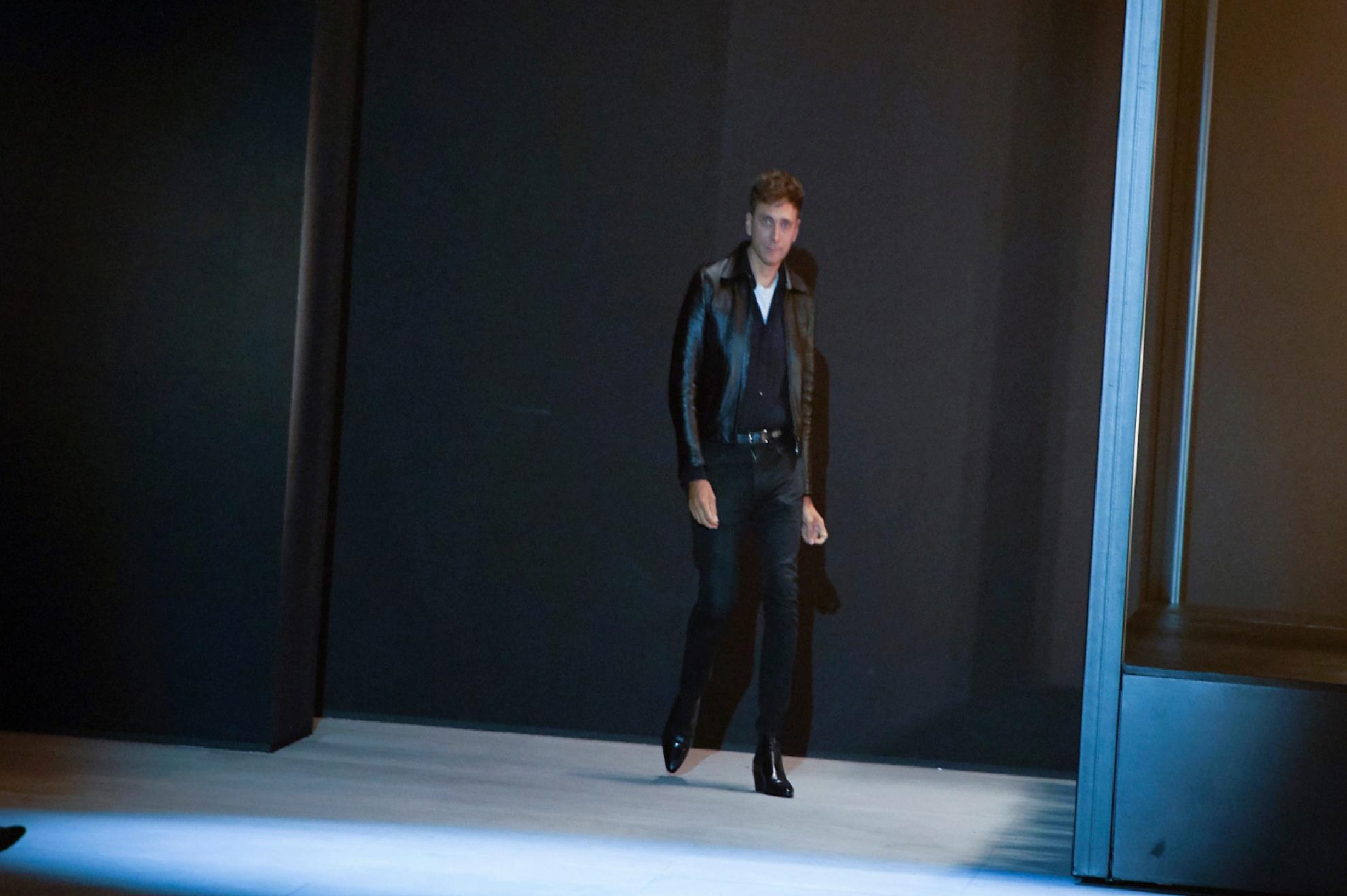 Slimane’ın Gözü Kırpmıyor: Celine’de Estetik Liderliği Tartışması ve Geçmişin İzleri