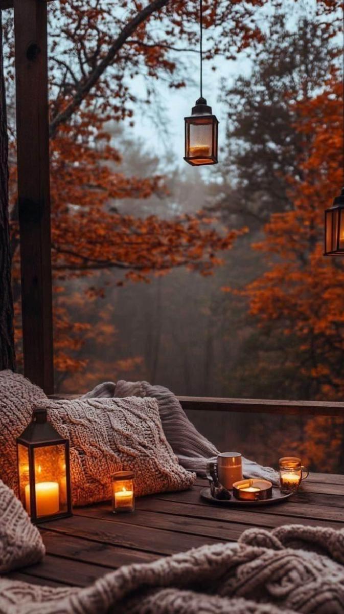 Sonbahar İçin Eve Davet: Konforlu ve Sıcak Bir Geçiş Rehberi