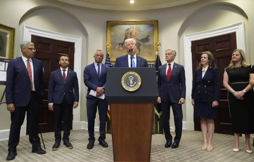 Trump’un Paracetamol İddiasına Uzman Görüşleri: Otizm Riskine Dair Yeni Perspektifler