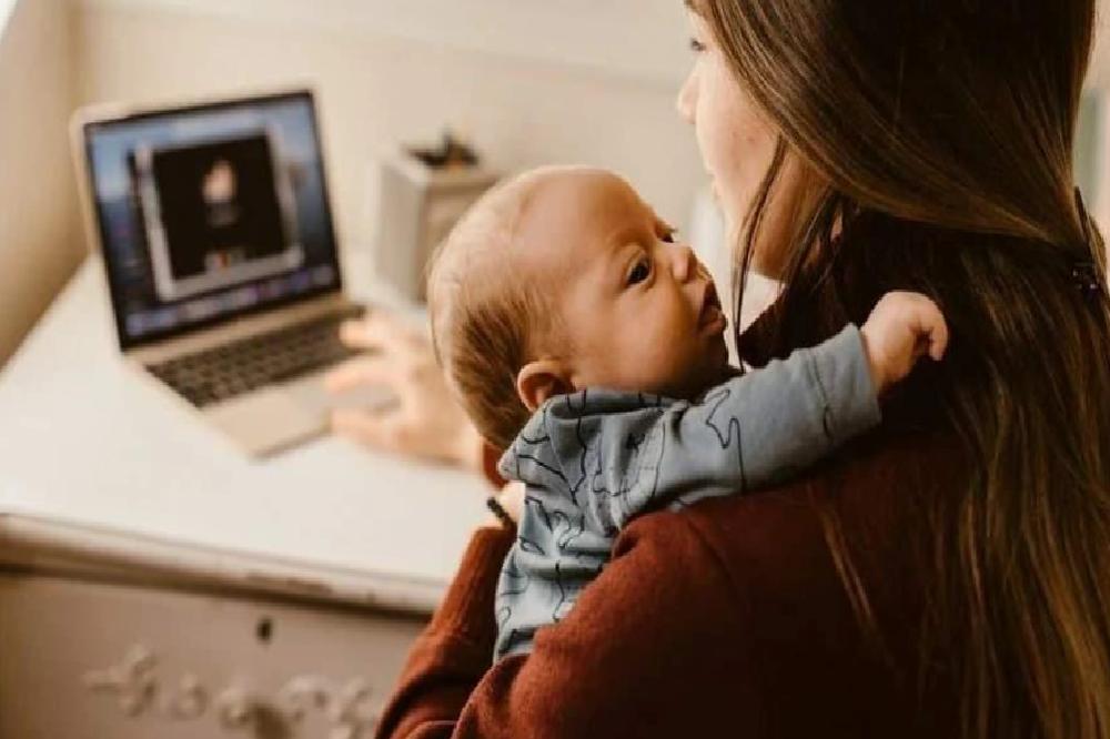 Türkiye’de Aile ve Sosyal Hizmetler Bakanlığı Destek Ödemeleri 2025 İlk 8 Ayında Kilit Sermaye: Doğum, Eğitim ve Cenaze Yardımları