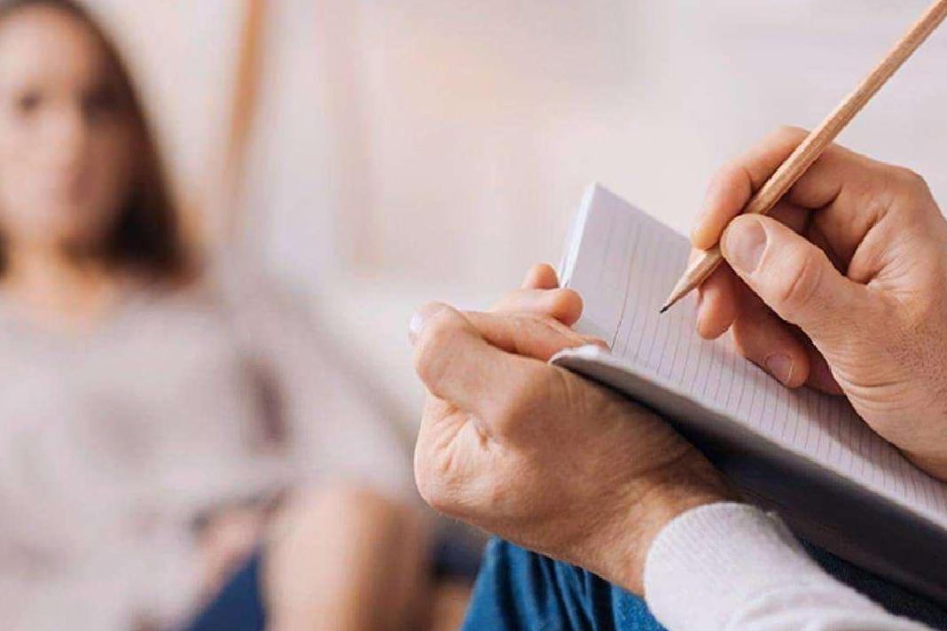 Ulaşılmaz ve Zor Kişiliklere İlgi: Bağlanma Kalıplarını Anlamak ve Dönüştürmek