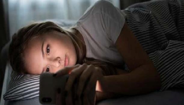 Uyku Öncesi Alışkanlıkları Değiştirerek Beyin ve Cilt Sağlığını Korumanın Yolu