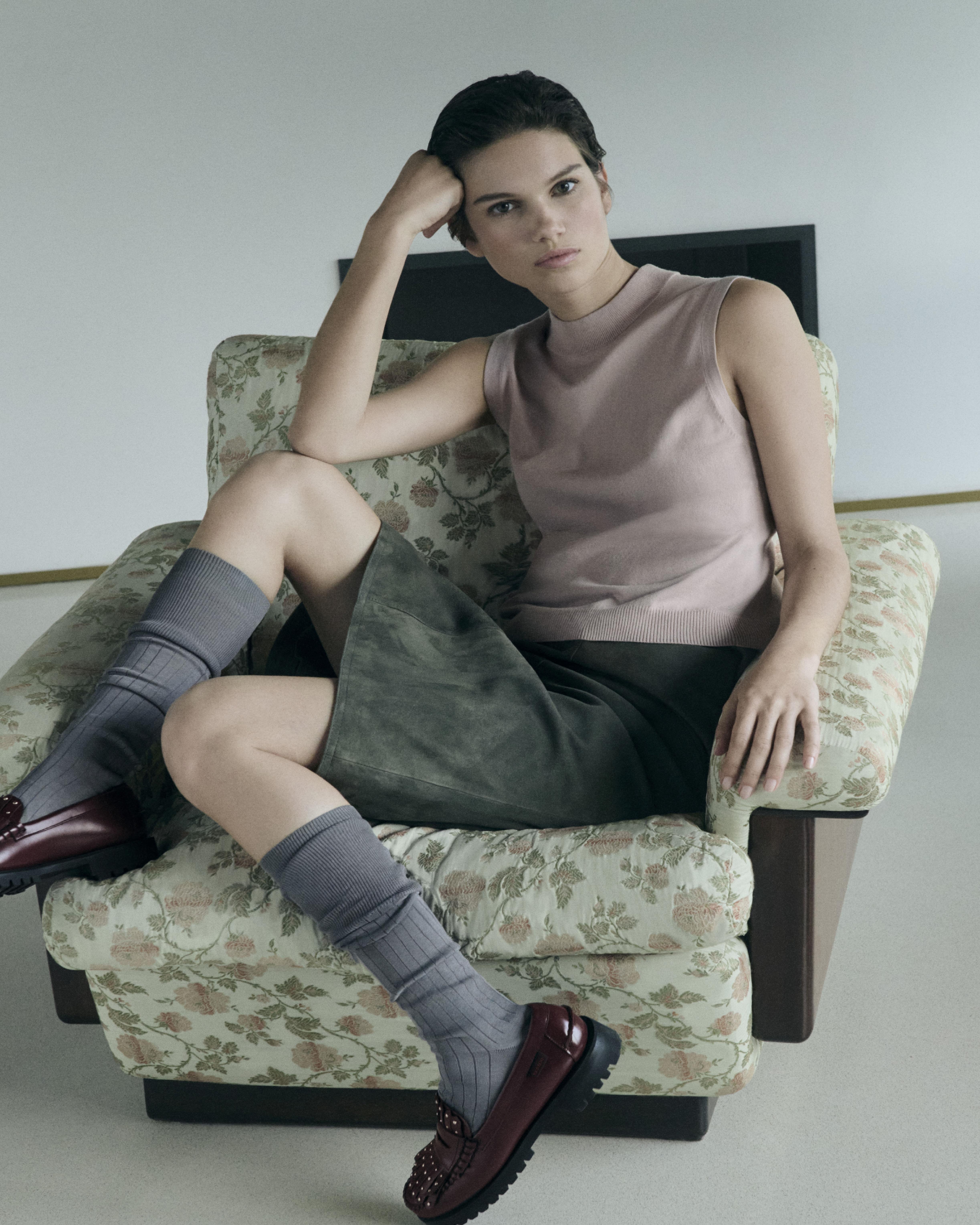 Weekend Max Mara x Sebago: Kışın Işıltılı Konforu ve Zamanı Aşan loafer