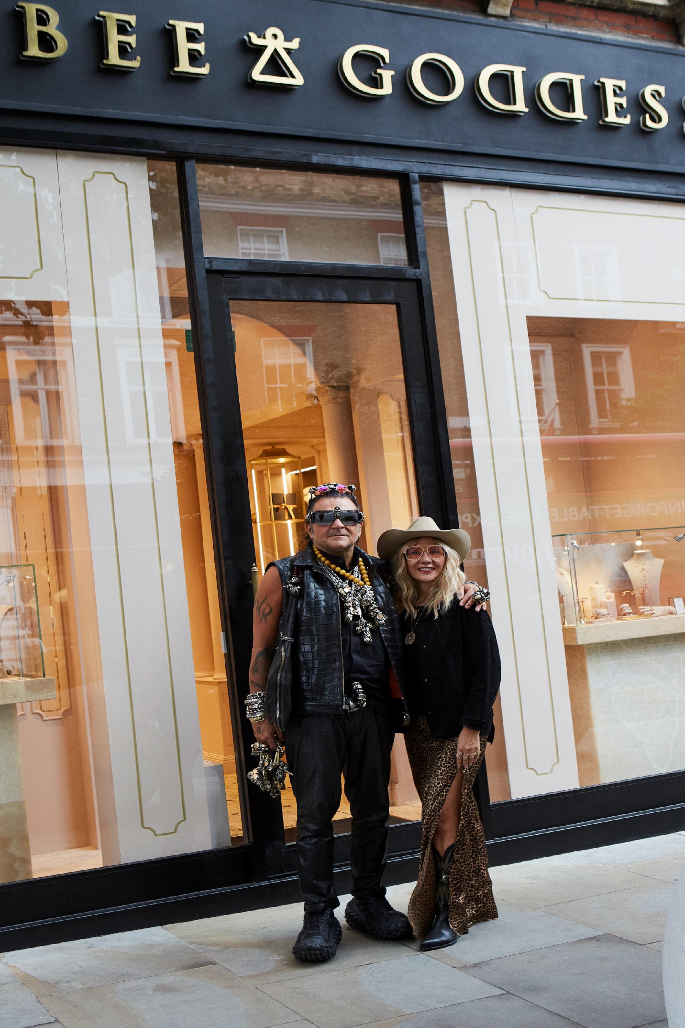 Bee Goddess: Londra’da Sloane Street’e Yeni Tılsım Duruşu