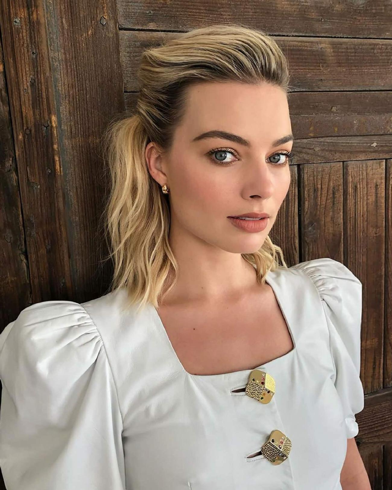 Boho Makyaj: Doğallığı ve Özgürlüğü Yansıtan Sonbahar Trendinin Yeni Yüzü