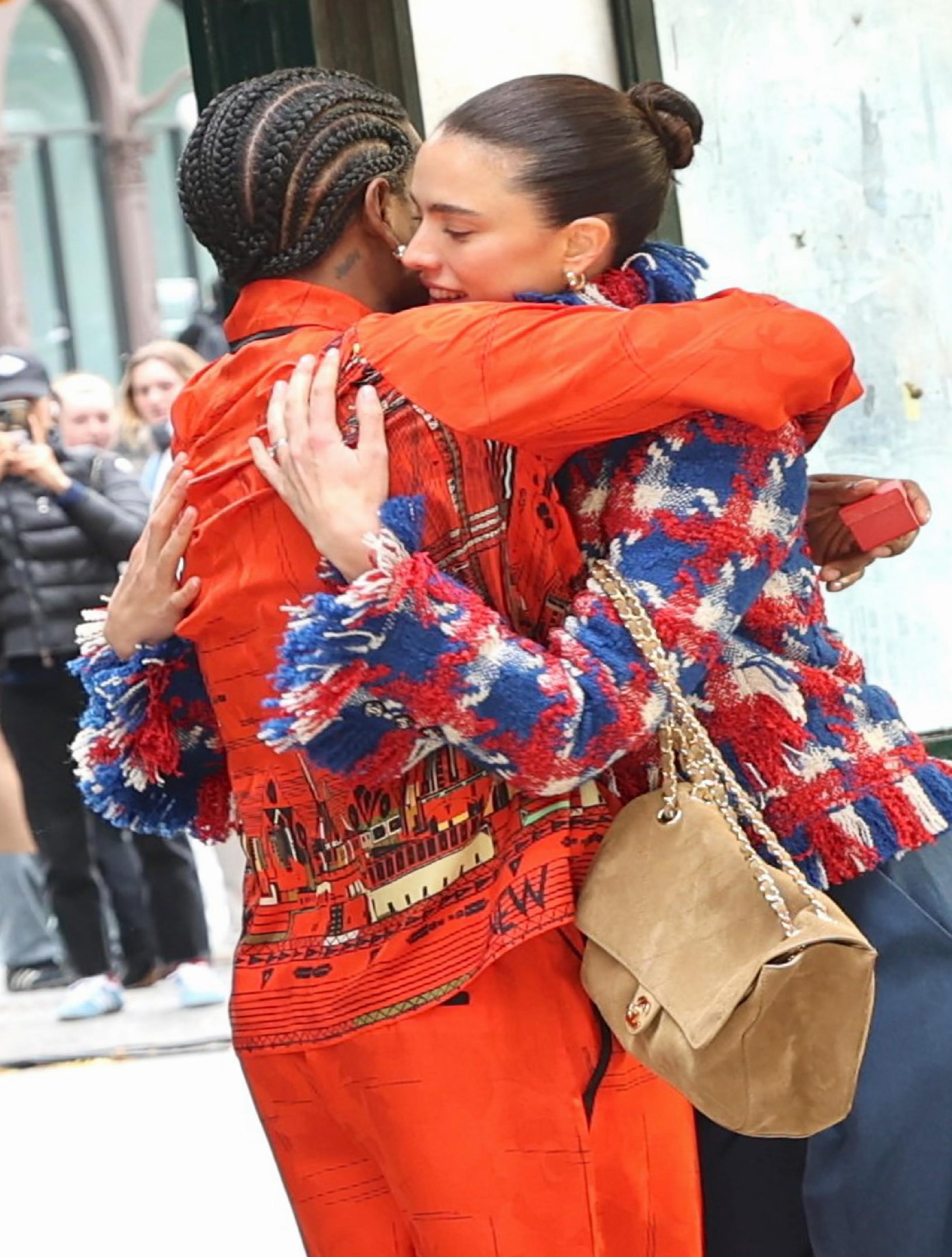 Chanel’in New York Hikayesinin İlk Kareleri: A$AP Rocky ve Margaret Qualley ile Sıradışı Bir Teklifi Anlatıyor