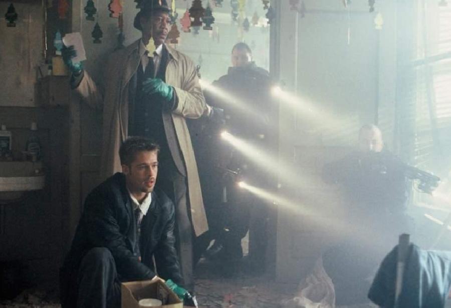 Gerilim Tutkunları İçin En İyi Film Önerileri: Sürükleyici Yapımlar Listesi