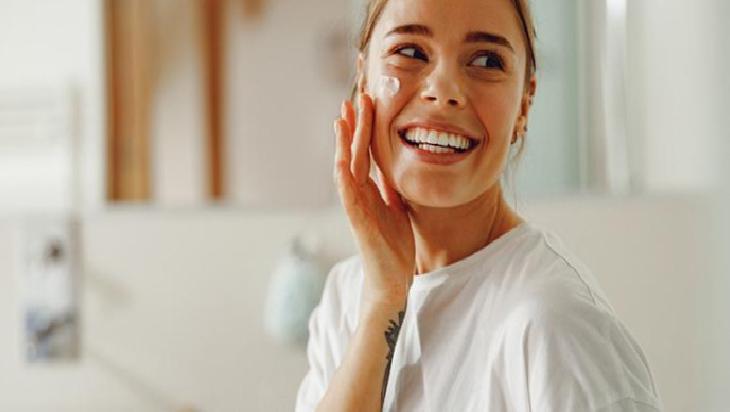 Gliserin: Nemlendirici İçerikle Cilt Bariyerini Güçlendiren Doğal Destek