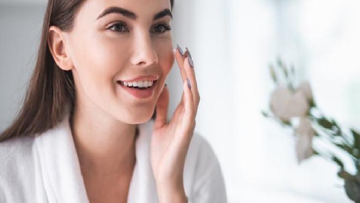 Gliserin: Nemlendirici İçerikle Cilt Bariyerini Güçlendiren Doğal Destek