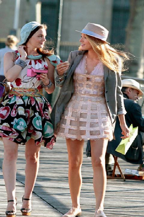 Gossip Girl: Moda İkonlarının Zamanı Aşan İlhamı ve Güncel Yansımaları