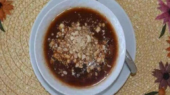 Kuşburnu Yemeği: Doğanın Bağışıklık Gücü ve Anadolu Mutfağındaki Özel Yolculuğu