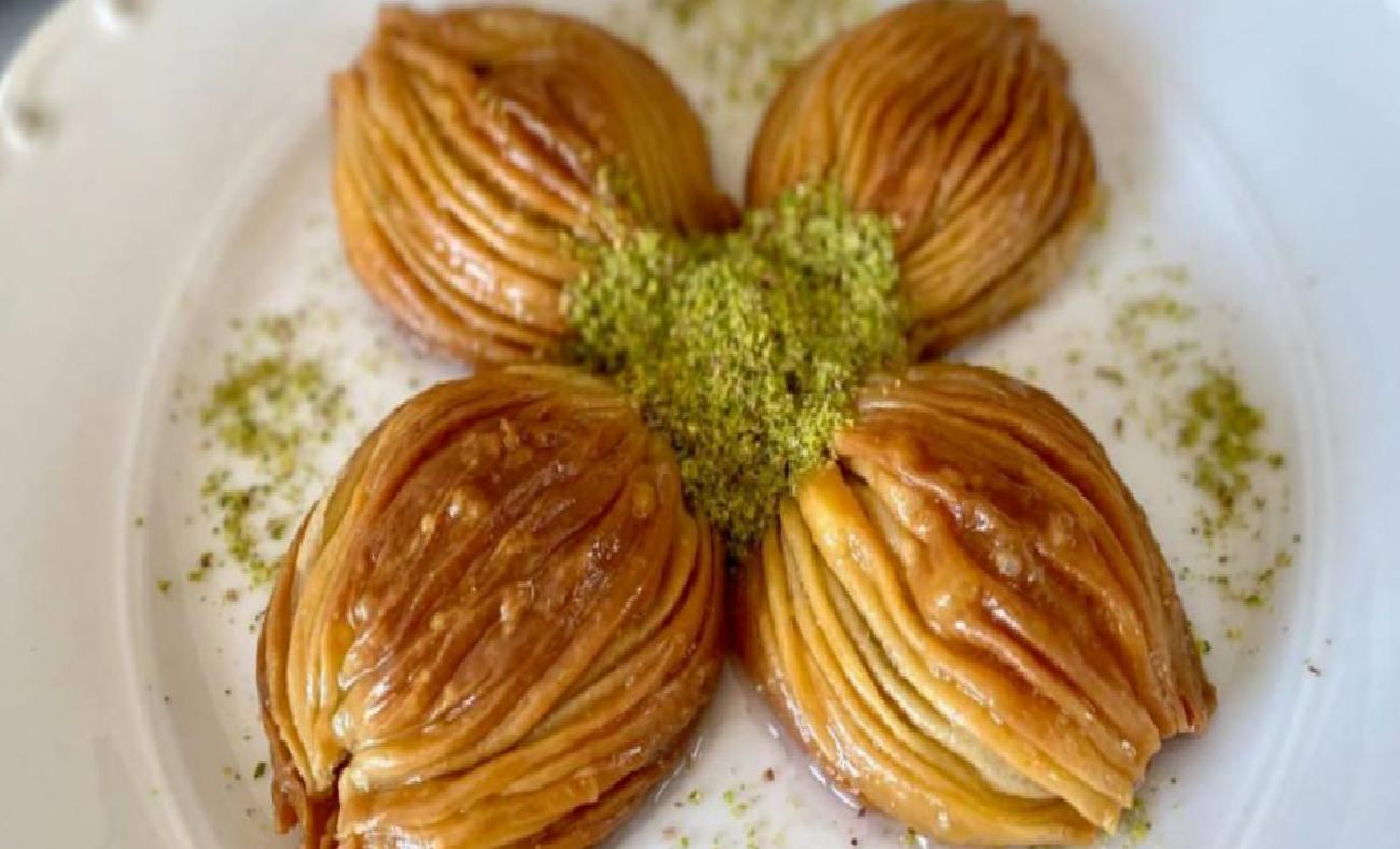 Mekik Tatlısı: İncelik ve Fıstık Dolu Şerbetli Lezzet