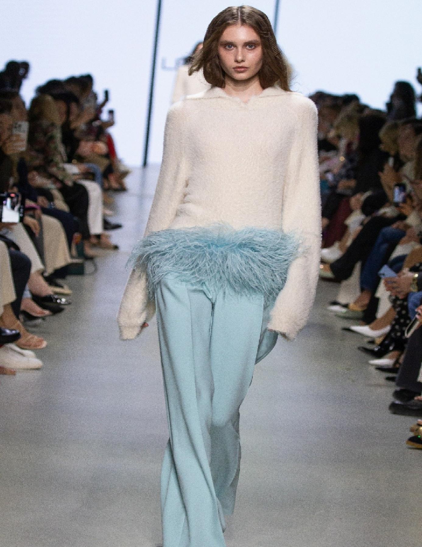 Moskova’dan Modern Zarafet: Sonbahar İçin 5 Anahtar Trend ve Yeniden Yorumlanan Detaylar