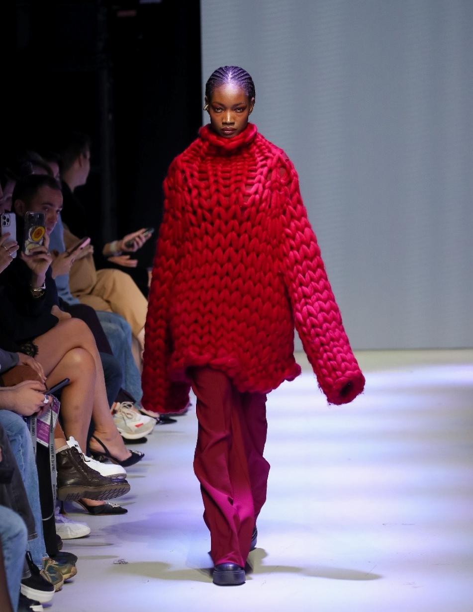 Moskova’dan Modern Zarafet: Sonbahar İçin 5 Anahtar Trend ve Yeniden Yorumlanan Detaylar