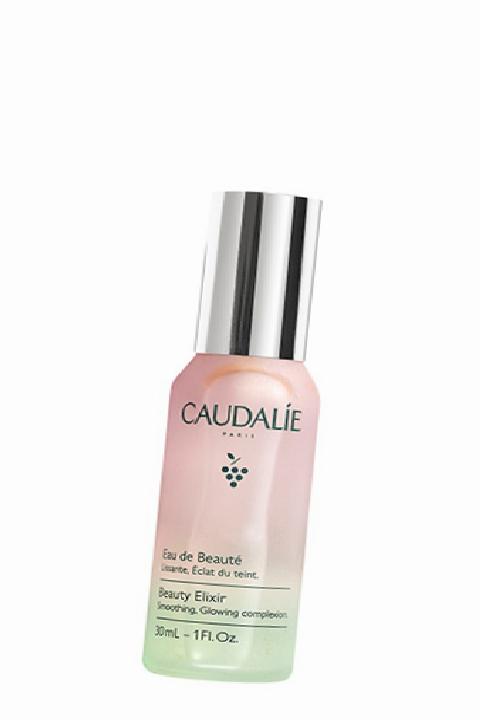 Ofis Çekmecenizde Güzellik Kurtarıcıları: Gün Boyu Ferahlık ve Enerji