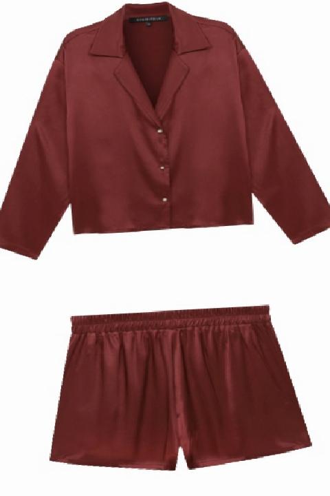 Soğuk Günlerde Evin Konforunu Stil Sahasına Çeviren Pijama ve Şıklık Rehberi