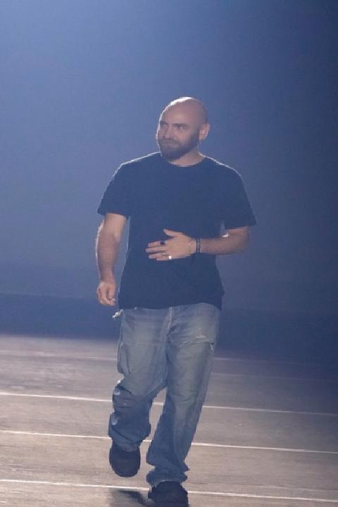 Stardust Aphrodite: Mugler’ın Yeni Duruşu ve Freitas’ın İlk Sahne Noktası