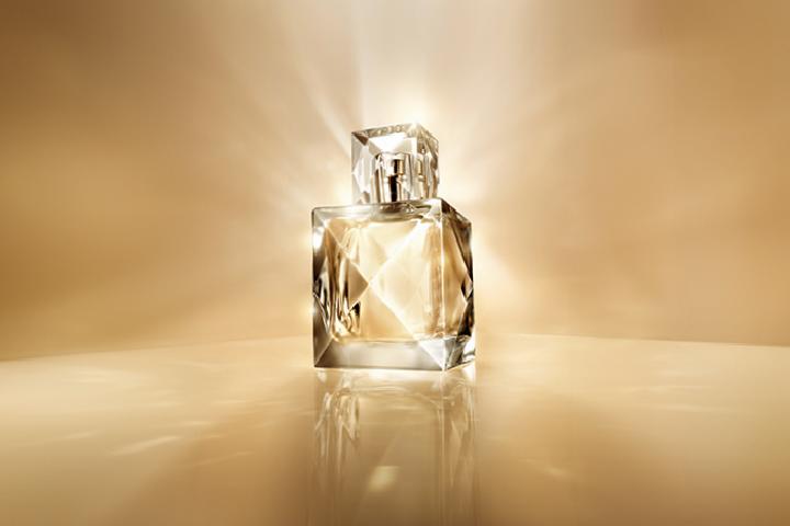 XO by Khloé: Türkiye’de Beymen Beauty ile İlk Kez Buluşan İkonik Parfüm