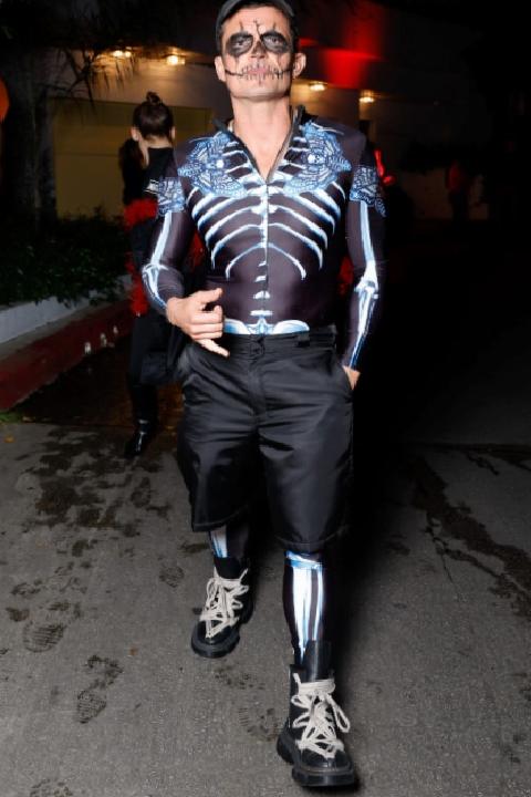 2025 Cadılar Bayramı: Ünlülerin Korku ve Yaratıcılık Dolu Kostüm Yansımaları