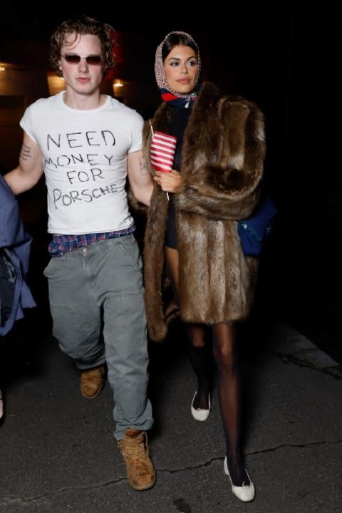 2025 Cadılar Bayramı: Ünlülerin Korku ve Yaratıcılık Dolu Kostüm Yansımaları