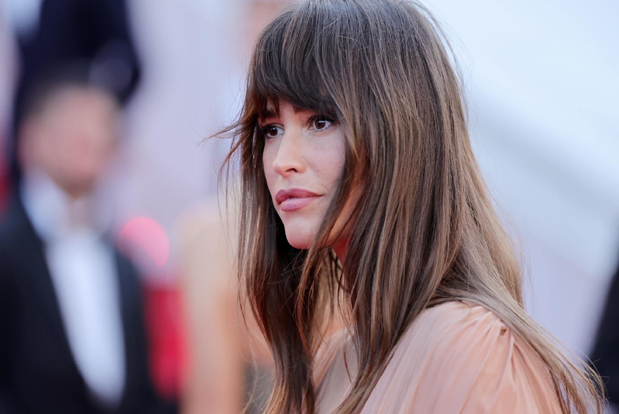 Alison Toby ile Saç Sırları ve Zamansız Stil Yolculuğu