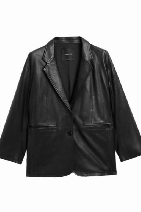 Deri Blazer Trendine Yolculuk: 2025 Sonbahar/Kış Sezonunun Şık Katmanı