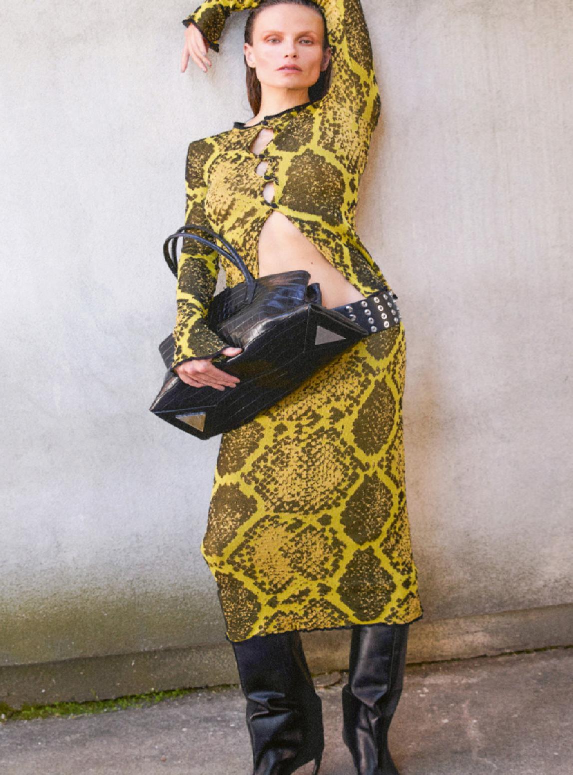 Desen Paradigmaları: Minimalizmden İmge Oyunlarına Doğru