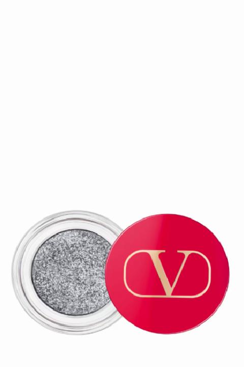 Işıltılı Gözler ve Parlak Ten: Bu Sonbahar İçin Dumanı Üfleyen Farlar