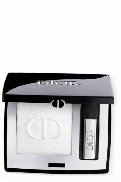 Işıltılı Gözler ve Parlak Ten: Bu Sonbahar İçin Dumanı Üfleyen Farlar