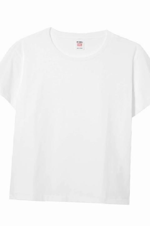 Kapsül Gardıroplar İçin Beyaz Tişört Seçiminin İncelikleri: Konfor ve Zamansız Şıklık