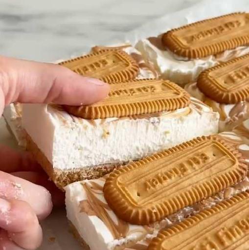 Pratik ve zarif bir tatlı deneyimi