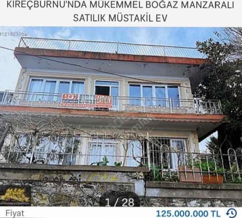 Leyla ile Mecnun’un İkonik Evi Şimdi Piyasada: Boğaz Manzaralı Satılık Müstakil Ev