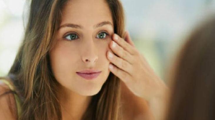 Bir Annenin Yüz İfadesini Yeniden Keşfetmesi: Estetik Dokunuşlar ve Günlük Rutinin Dönüştürücü Gücü