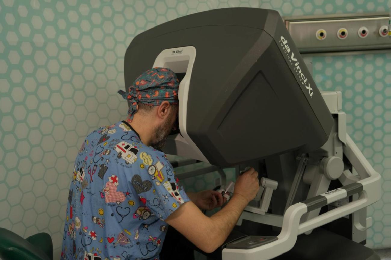 Çocuklarda Robotik Cerrahi: Hızlı İyileşme ve Yüksek Başarı Oranları