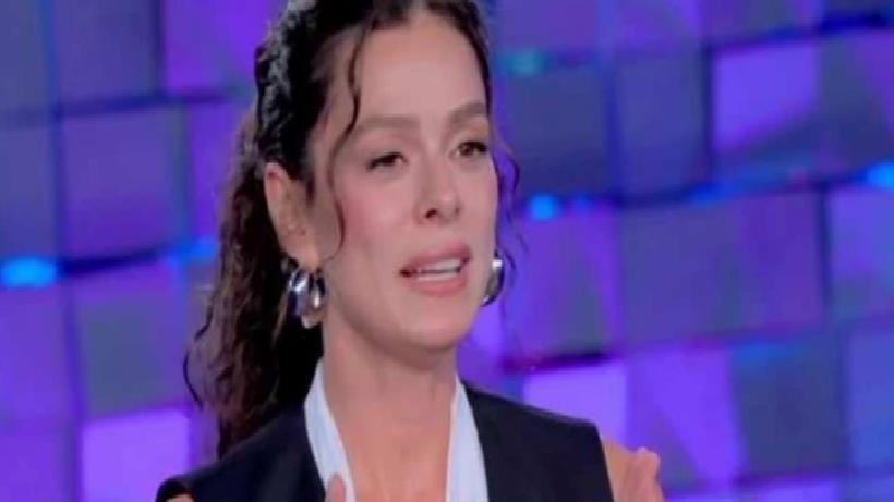 Özge Özpirinçci ve Kübra Süzgün Olayında Yaşananlar: Dolandırıcılık ve Tehdit İddiaları