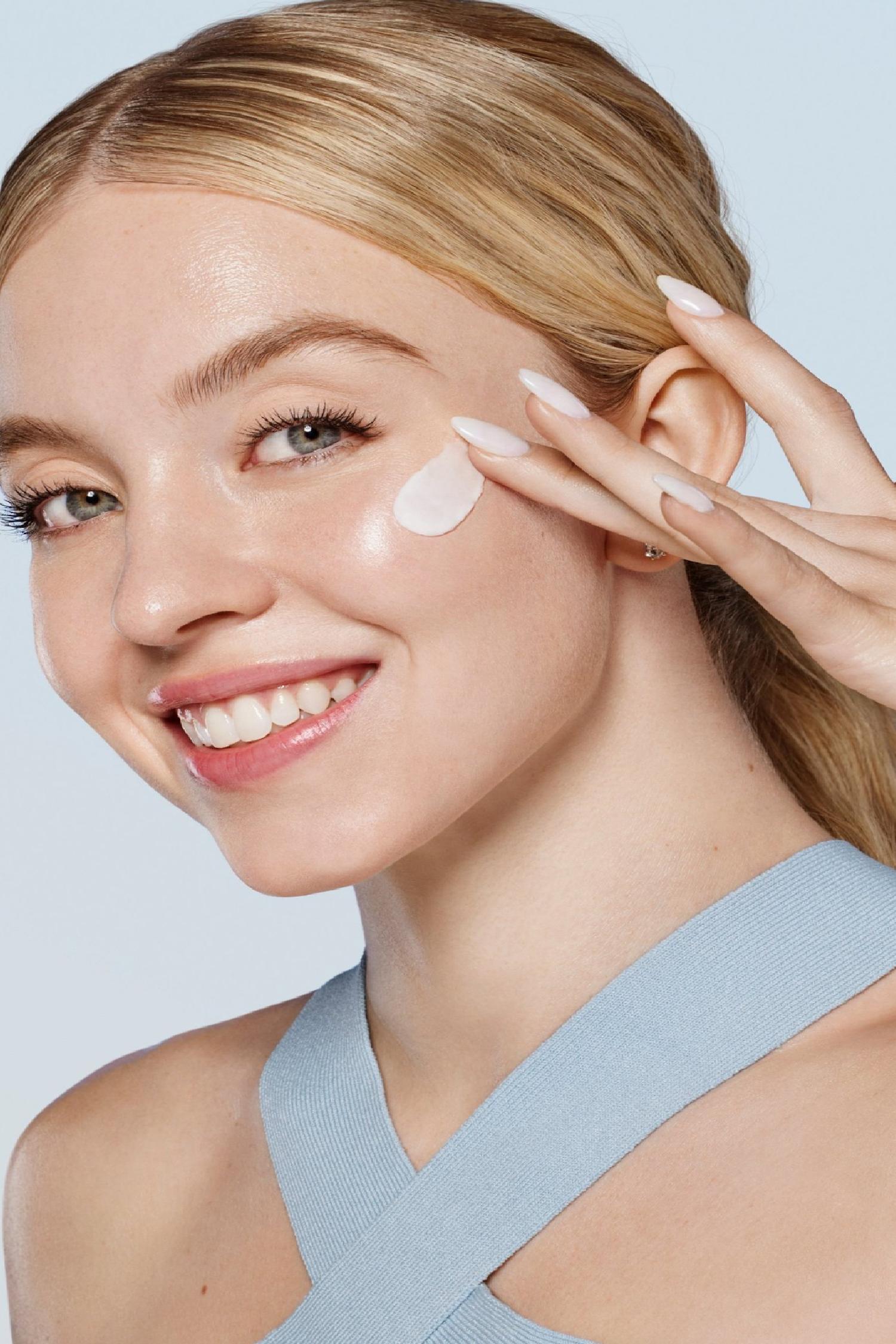 Retinol Güç, Sabır ve Doğru Adımlar: Cilt Bariyerini Korumak İçin Rehber