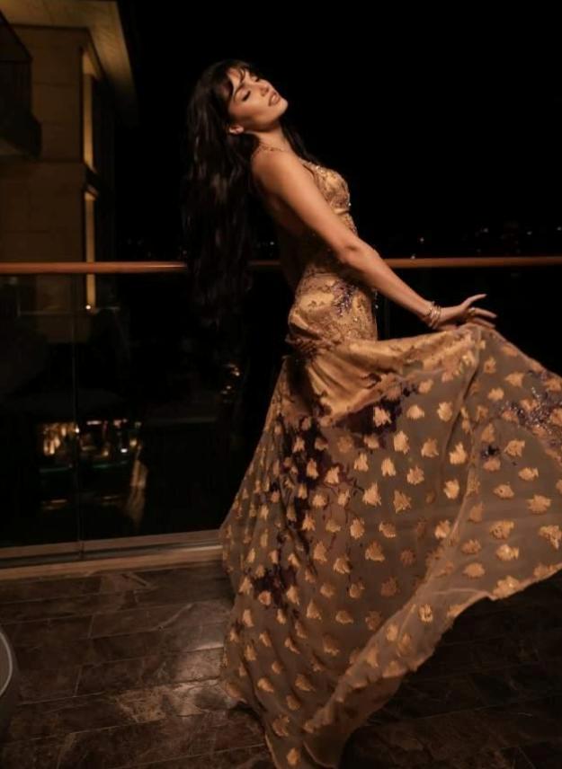 2026 ELLE Style Awards: Hande Erçel’in Kıyafeti ve Demet Akalın’ın Tepkisi