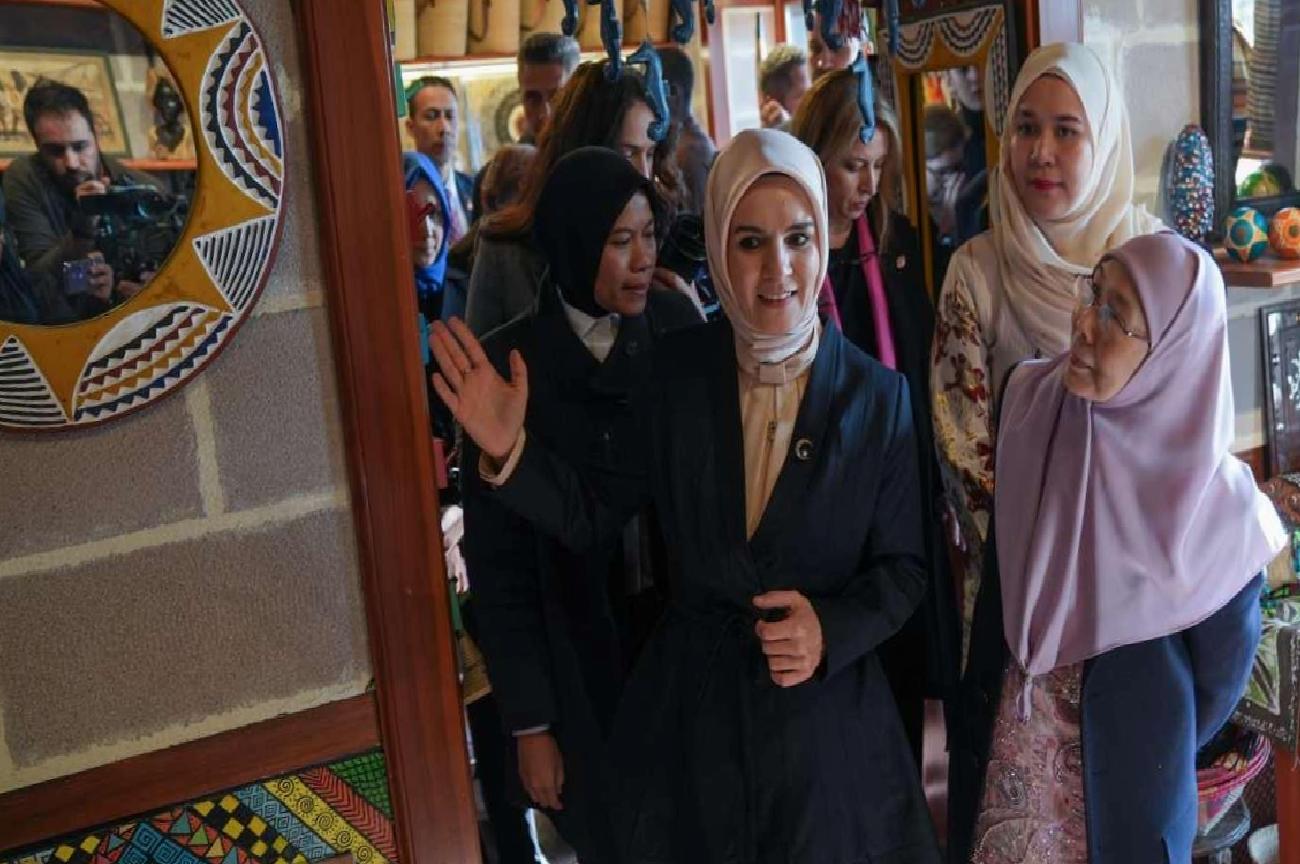 Ankara'da Afrika El Sanatları Pazarı ve Kültür Evi'nde Mali heyet ziyaretleri ve dayanışma mesajı