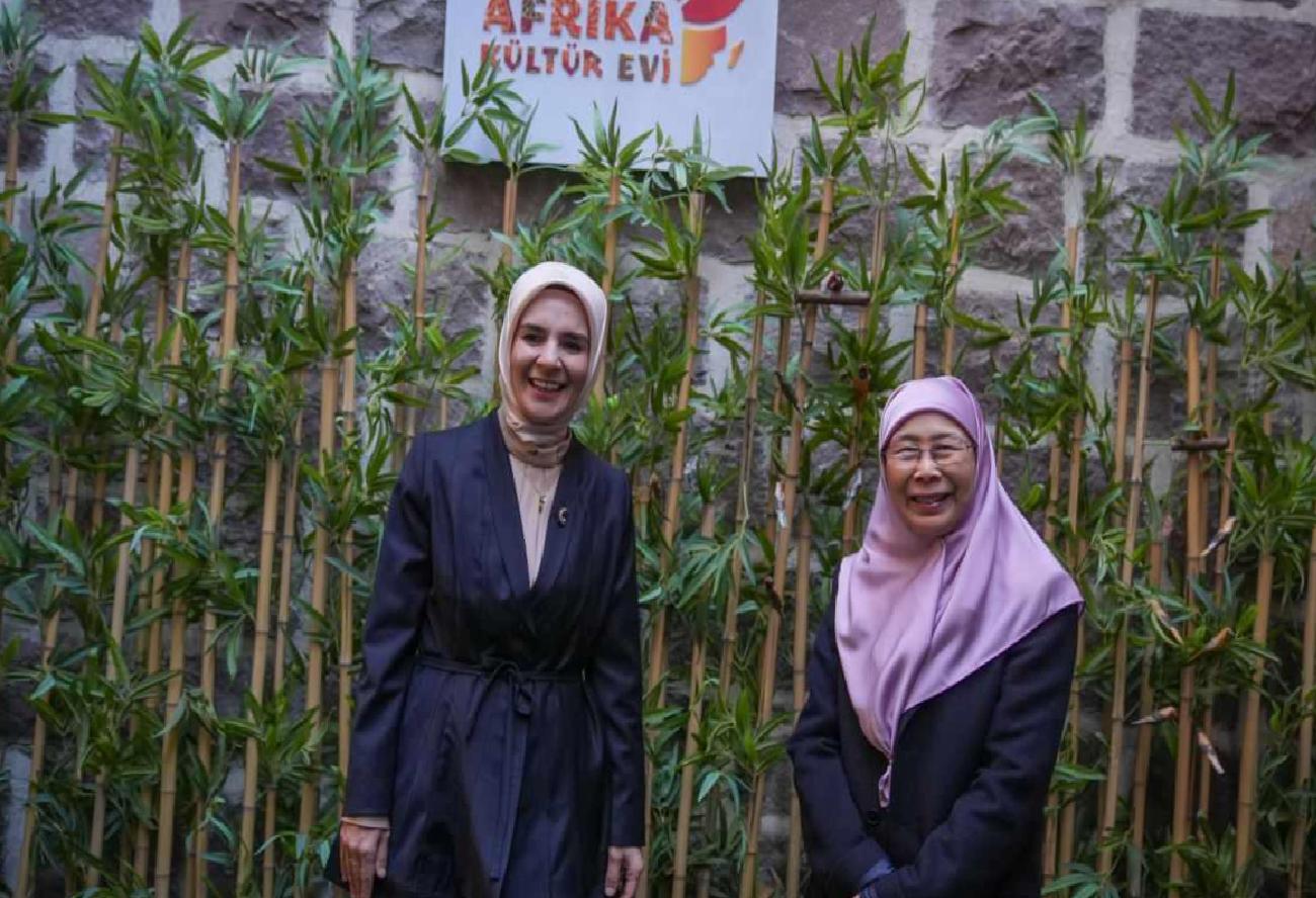 Ankara'da Afrika El Sanatları Pazarı ve Kültür Evi'nde Mali heyet ziyaretleri ve dayanışma mesajı