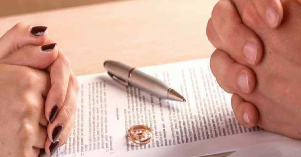 Boşanma Sonrası Tazminat Davasında Yargıtay'dan Emsal Karar: Kusur Atfetmeme Hukuka Aykırı Bulundu