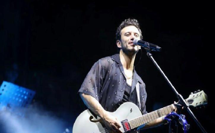 Buray Yenİ Zelanda’da Heyecan Dolu Paraşüt Deneyimi