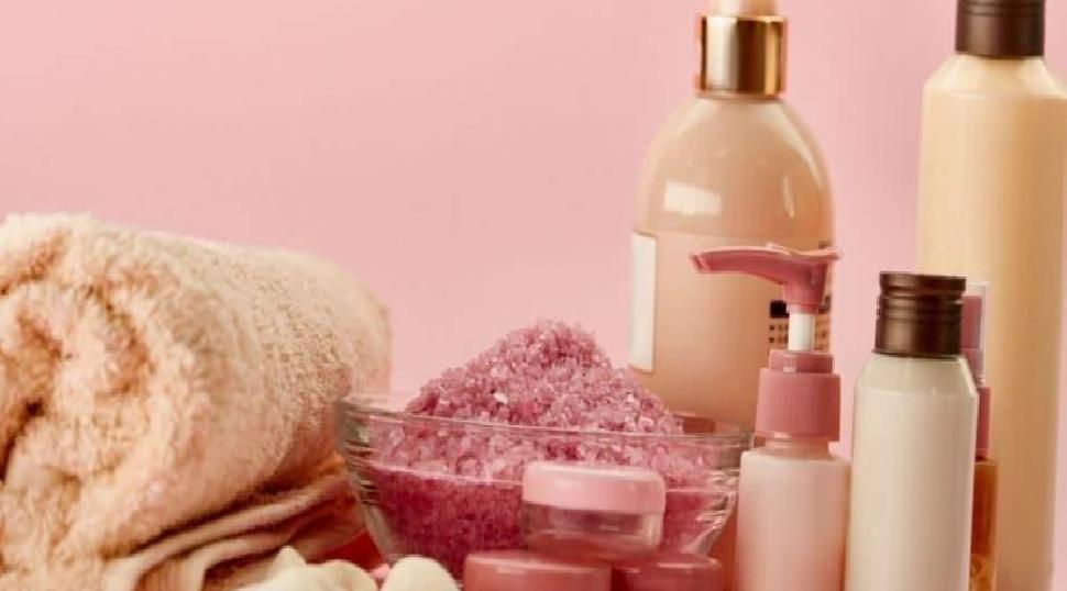 Ebru Şallı ile Geleneksel Hamam Ritüelinin Cilt ve Zihin Üzerindeki Etkileri