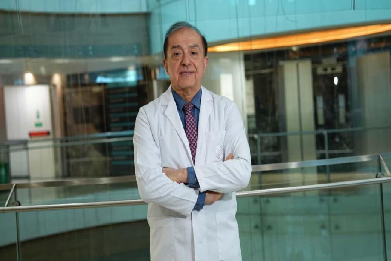 Gupse Özay’ın Ülseratif Kolit Açıklamasıyla Hastalığın Belirtileri ve Tedavisi Gündemde